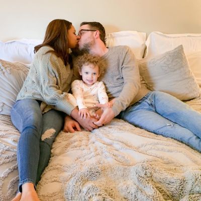 Kiely Williams welcomed second daughter.